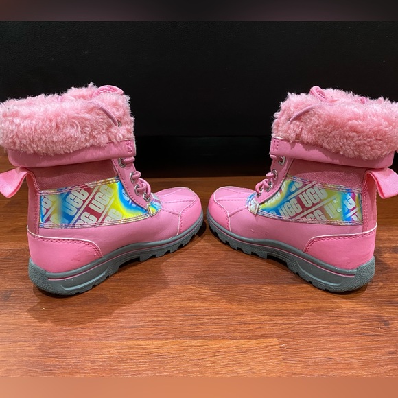 Ugg Girls Australia Pink Butte II Chromatic Round Toe Snow Boot Size US 10 - Picture 5 of 9